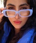 خانم عینک