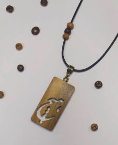 گردنبند چوبی طرح هیچ | JCHK-15263