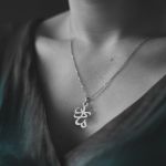 آویز اسم مادر و زنجیر نقره روز مادر | JCHK-16272