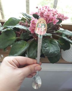 سرقاشقی دختر مو طلایی | JCHK-1313