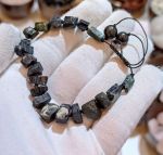 دستبند سنگ راف طبیعی تورمالین سیاه دفع چشم زخم | JCHK-11719