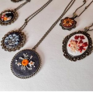 گردنبند برنزی گلدوزی شده  | JCHK-16202