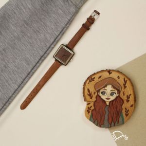 دیوارکوب چوبی طرح دخترونه | JCHK-3150