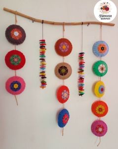 آویز تزئینی نمدی طرح دایره های رنگی  | JCHK-14024