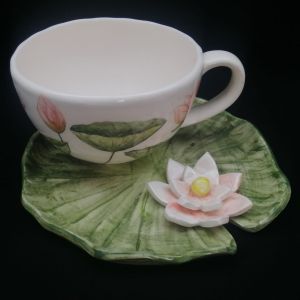 فنجان نعلبکی نیلوفر هیوا | JCHK-14720