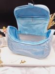 کیف آرایشی واشبگ بیضی آبی سایز بزرگ WASHBAG | JCHK-16057