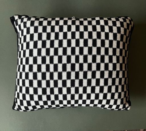 کوسن چهارخانه | JCHK-15868