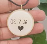 گردنبند رزینی مو و متن دلخواه | JCHK-15852