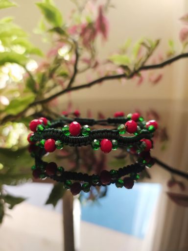 دستبند های یلدایی ، ترکیب مکرومه با کریستال  | JCHK-16198