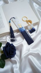 ست آویز و بوکمارک رزینی طرح وال | JCHK-16238